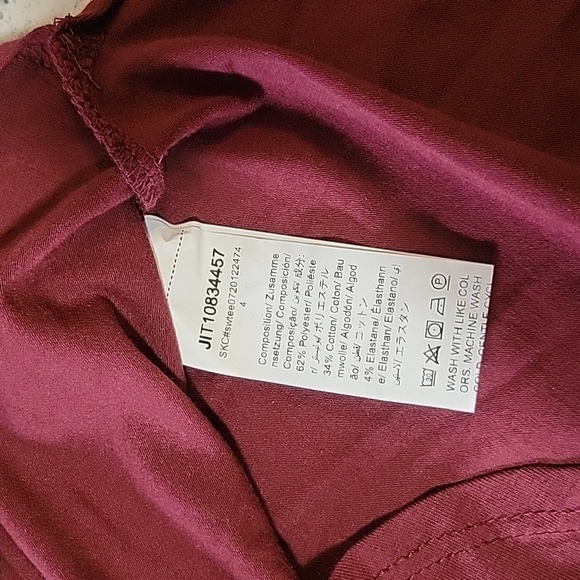 Shein tee - Picture 6 of 6